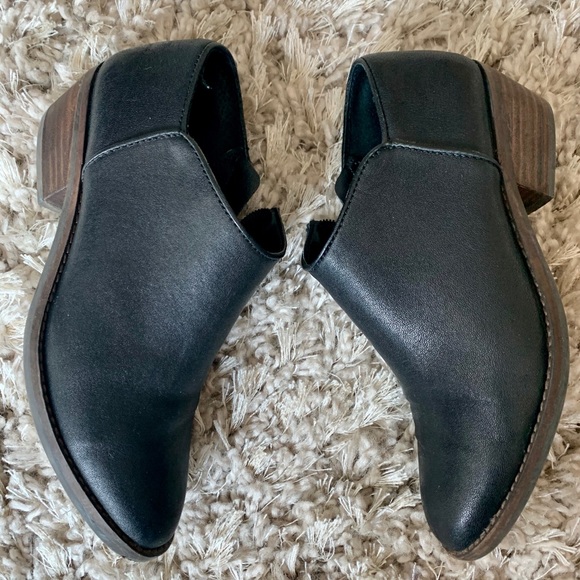 [SOLD] Lucky Brand Boots - ankle length - Picture 3 of 6